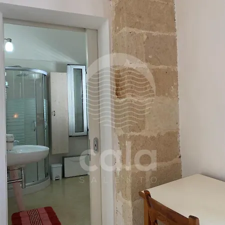 La Piazzetta N 2 - By Cala Salento * פורטו צ'זראו